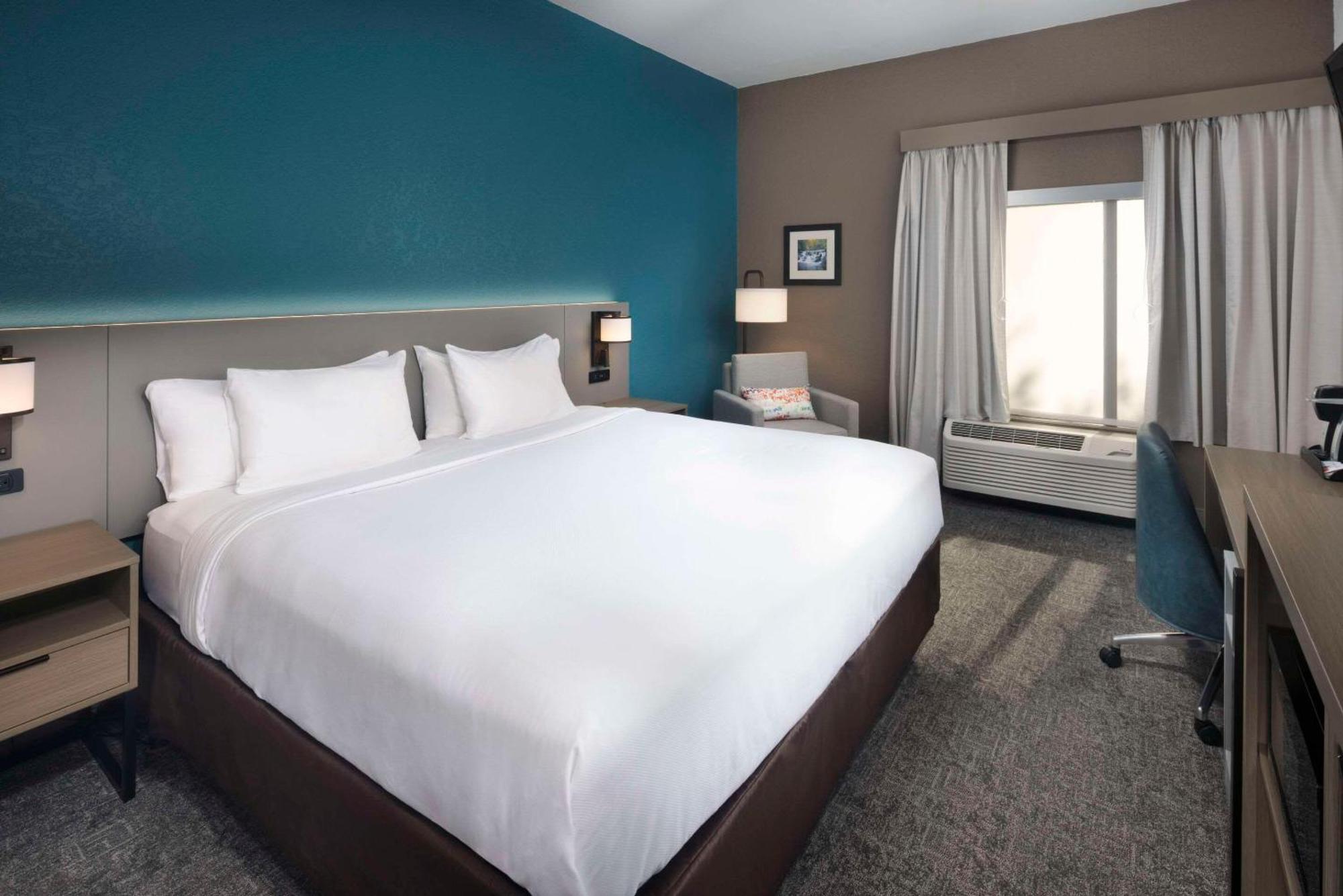 Comfort Inn & Suites Dahlonega University Area Екстер'єр фото