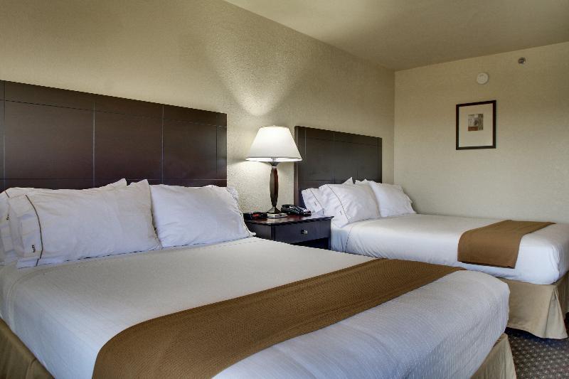 Comfort Inn & Suites Dahlonega University Area Екстер'єр фото